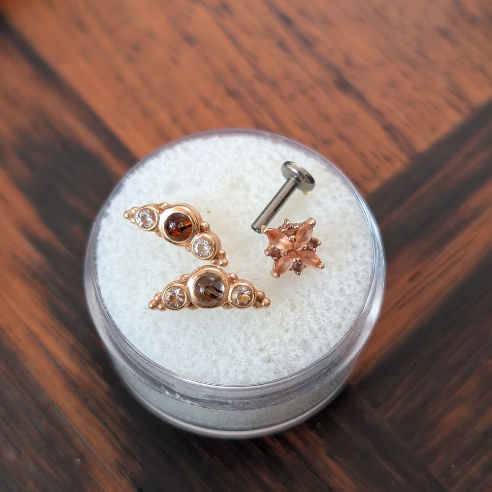 BVLA threaded rose gold ends